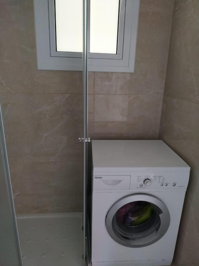 1 Bedroom Apartment Larnaca Buitenkant foto
